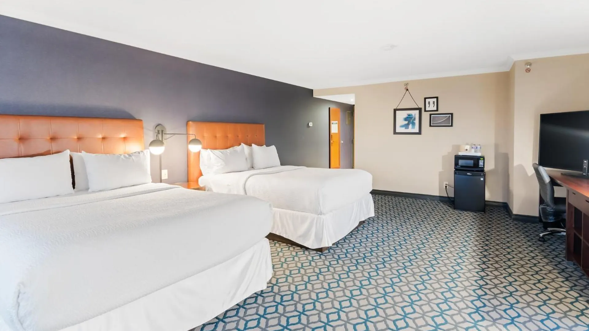 Wyndham Grand Fallsview Hotel Niagara Falls