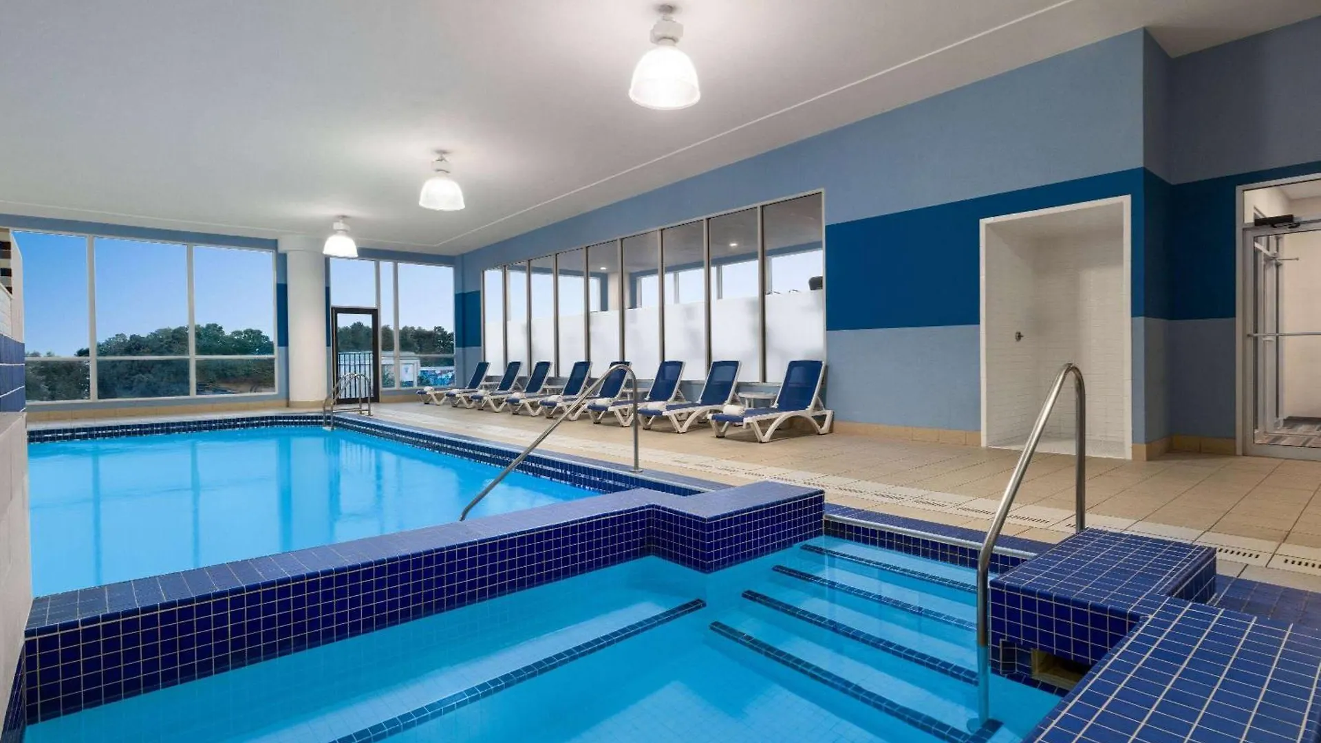 ****  Wyndham Grand Fallsview Hotel Niagara Falls Canadá